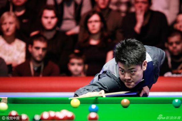 梁文博英格兰赛夺冠